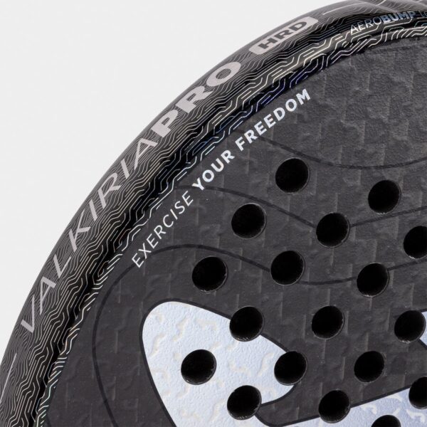 img_1185 Joma Valkiria Pro HRD 2026 - Racchetta Padel Rotonda (Controllo Assoluto e Carbonio 12K)